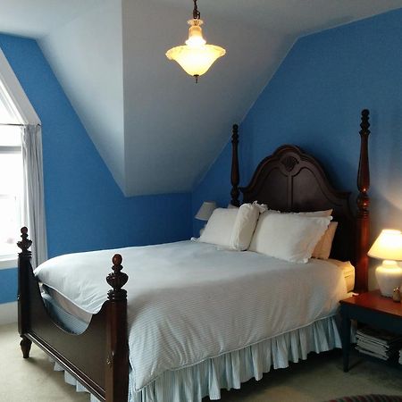 Fairmont House Bed & Breakfast Mahone Bay Cameră foto