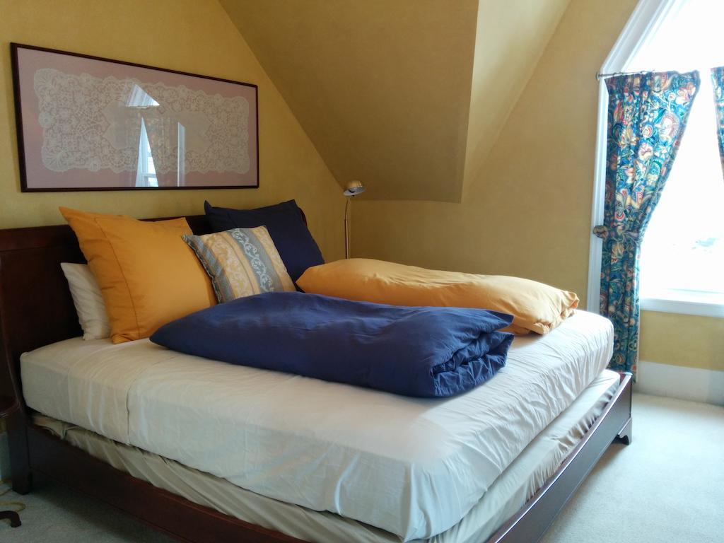 Fairmont House Bed & Breakfast Mahone Bay Cameră foto